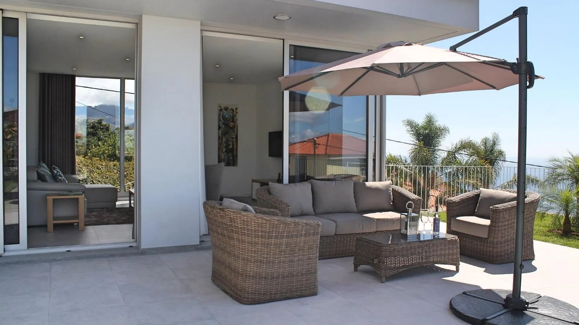 Luxury Calheta Villa Casa Calheta Heights 3 Bedrooms Stunning Sea Views Contemporary Design