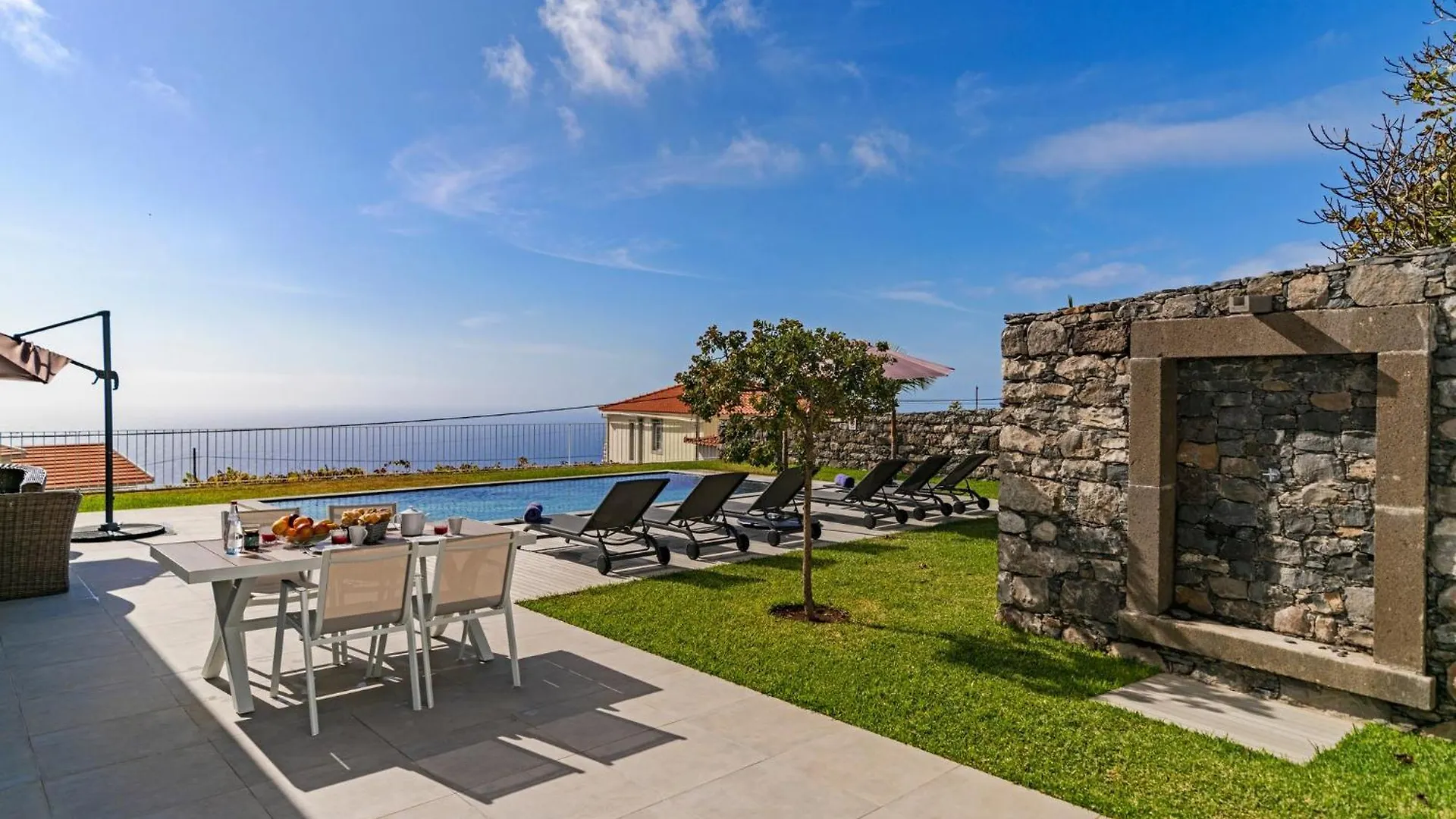 Luxury Calheta Villa Casa Calheta Heights 3 Bedrooms Stunning Sea Views Contemporary Design